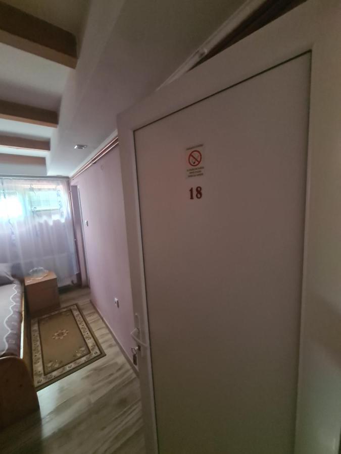 Rooms " Simke " II Subotica Eksteriør bilde