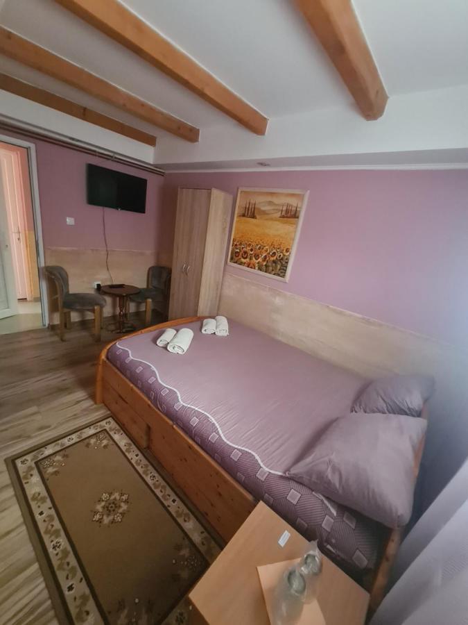 Rooms " Simke " II Subotica Eksteriør bilde