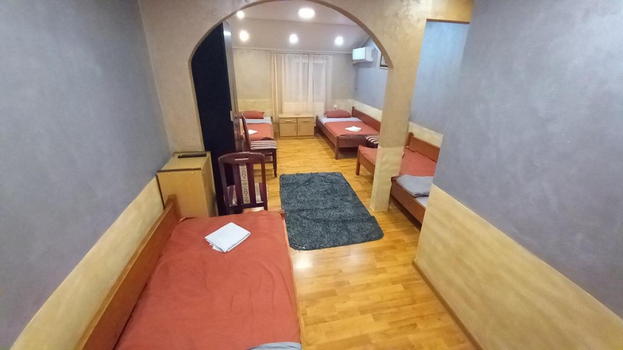 Rooms " Simke " II Subotica Eksteriør bilde
